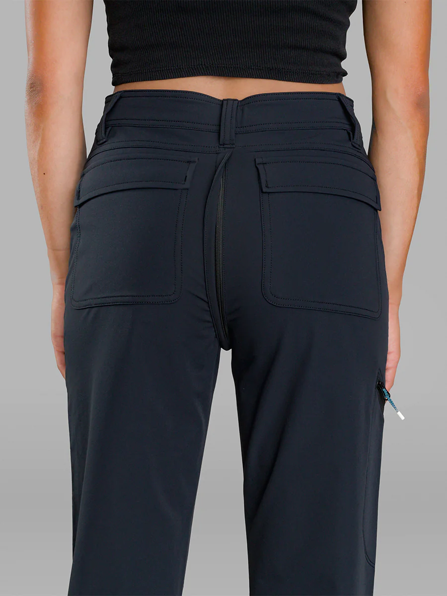 Kara Williard reviews the Gnara Go There Hiking Pants for BLISTER.