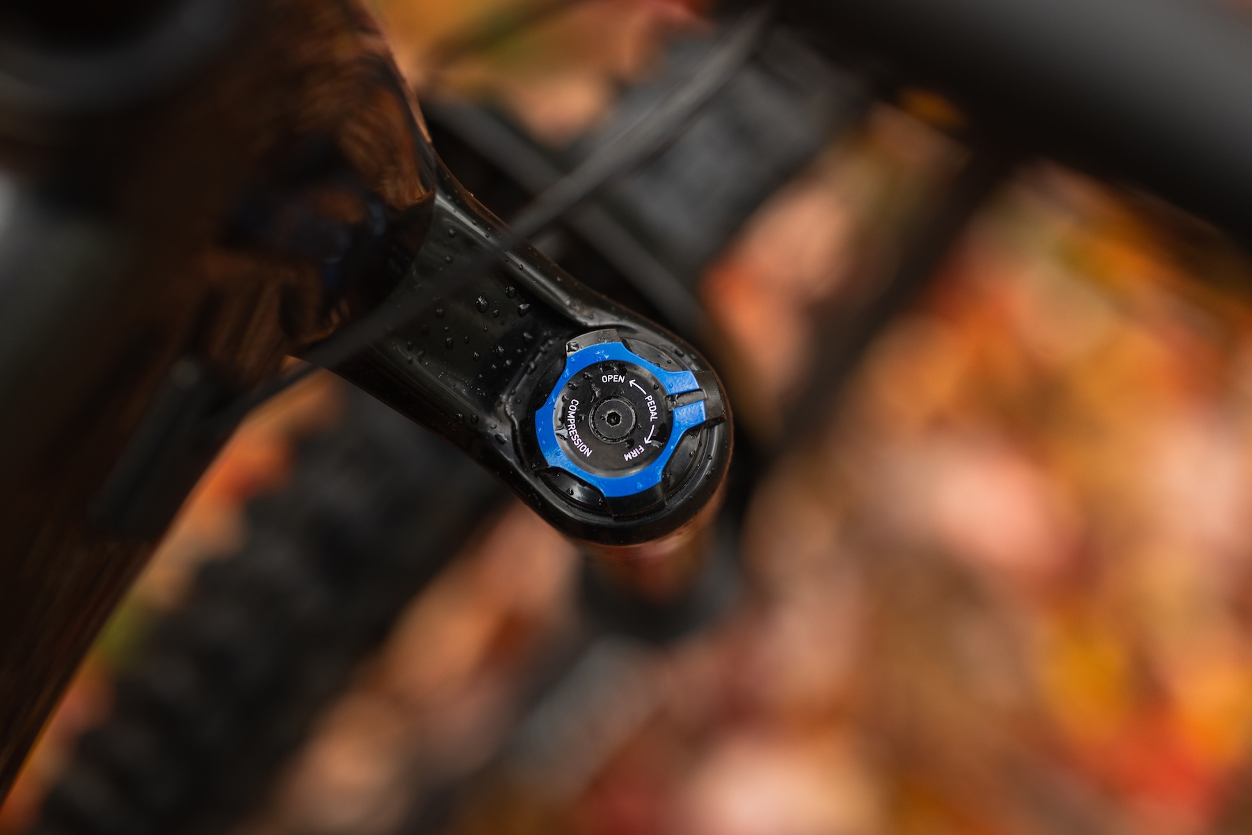 Zack Henderson reviews the RockShox Isolator RC damper