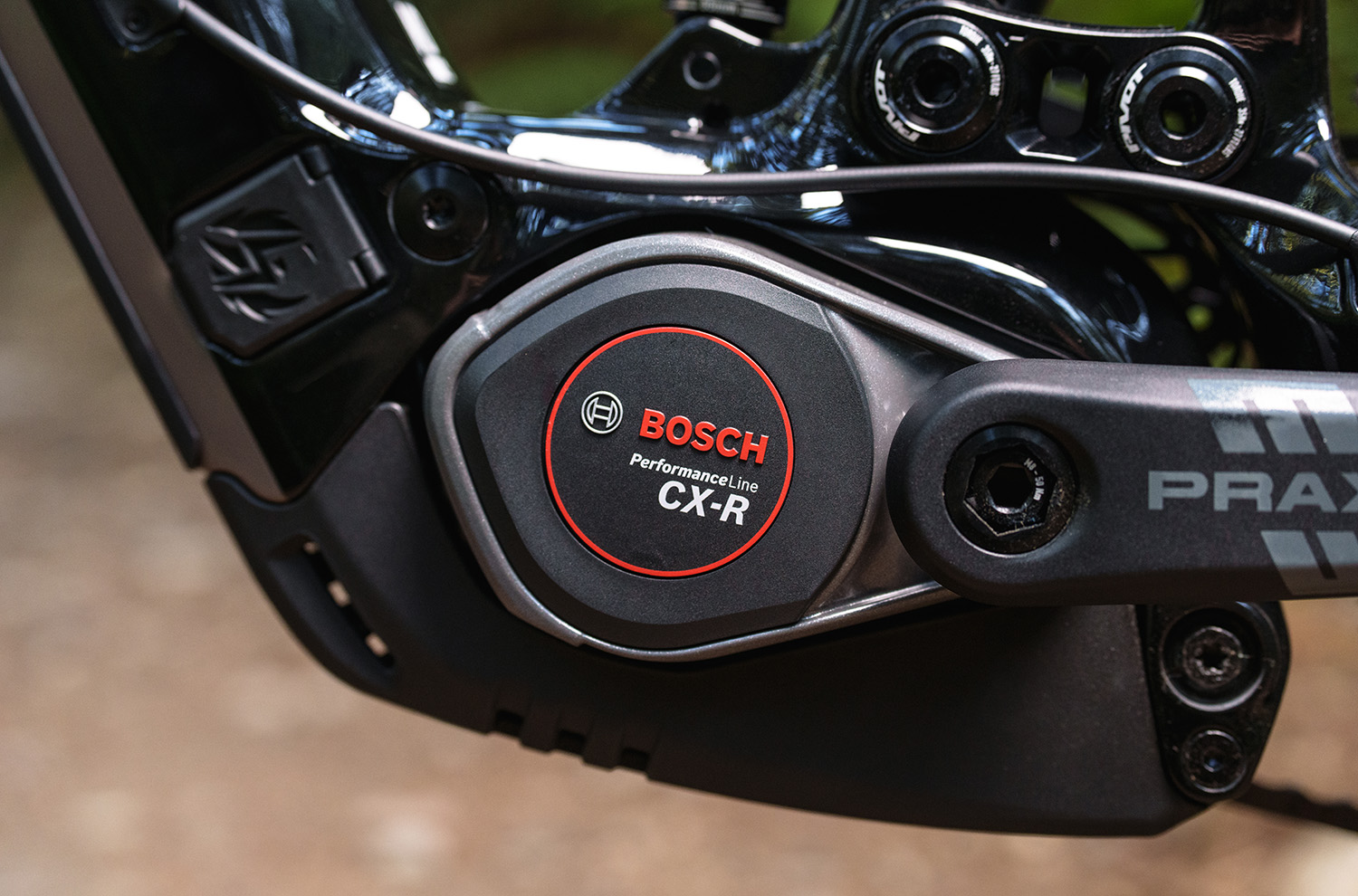 Pivot Shuttle AM — Bosch CX-R Motor