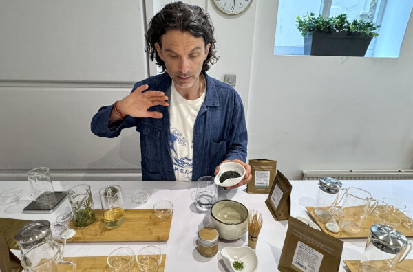 Jonathan Ellsworth was recently at JING Tea HQ in London for another CRAFTED conversation with JING founder, Ed Eisler. After a proper tea tasting, they discuss all things tea (and skis); agriculture as art; and the qualities of a great tea.