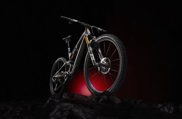 Zack Henderson reviews the Specialized Stumpjumper 15
