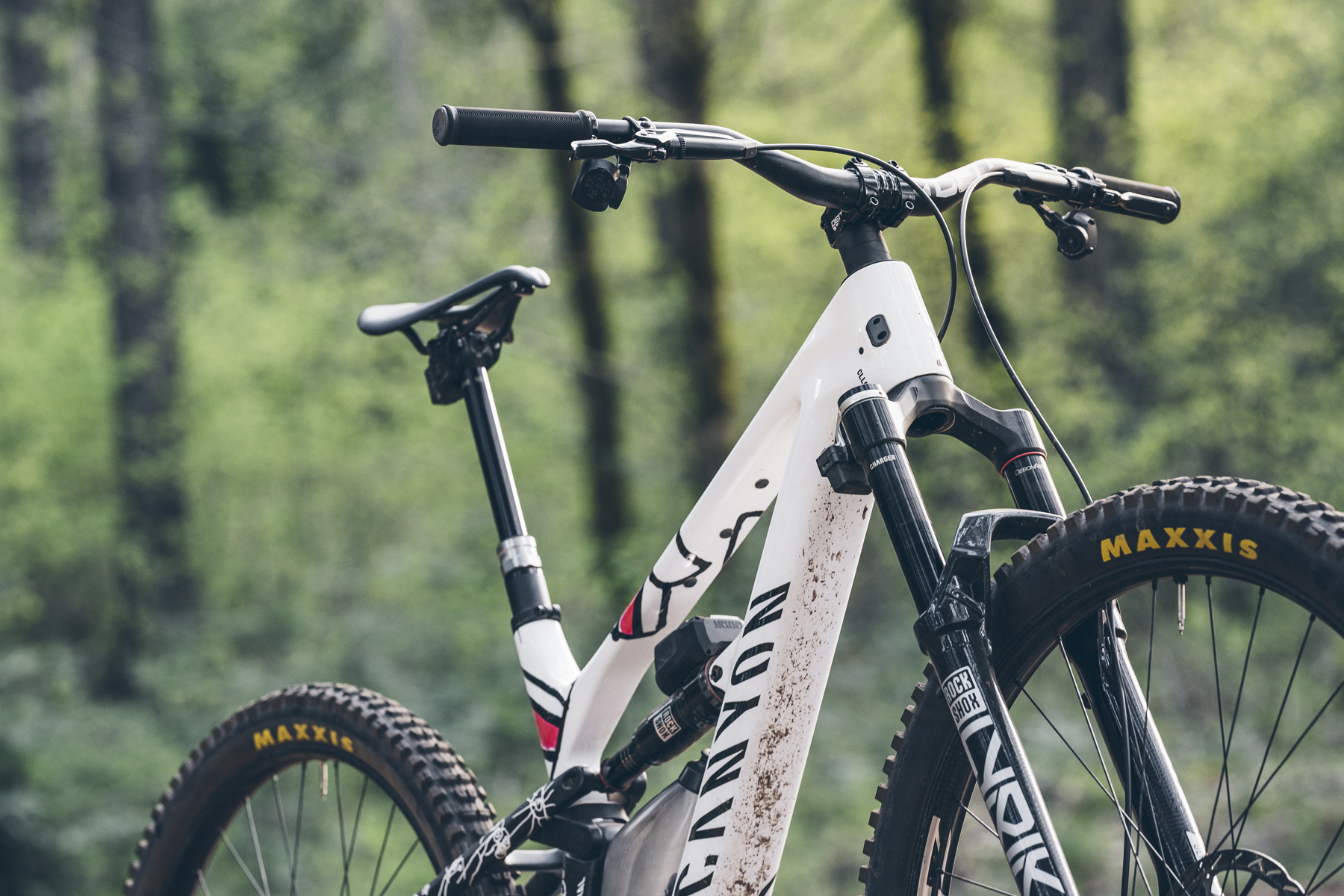 David Golay reviews the 2025 RockShox Flight Attendant suspension for Blister