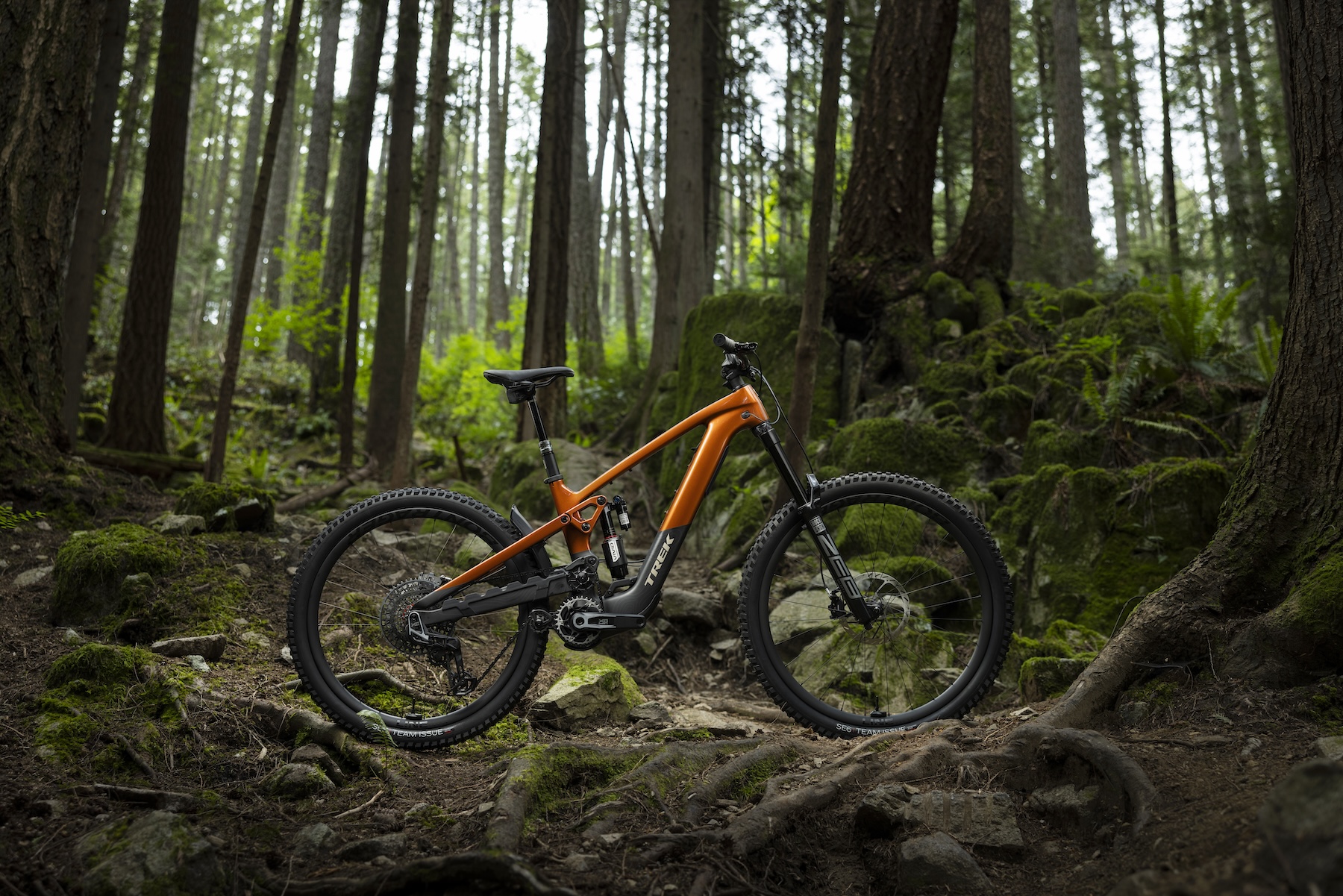 Zack Henderson reviews the Trek Slash+