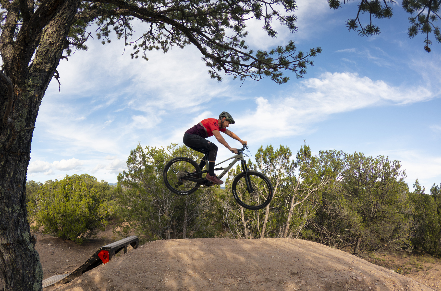 Simon Stewart reviews the Canyon Spectral:ONfly