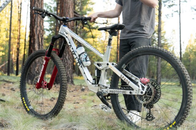 Arid Cycles on Self-Taught Frame Design, the Spade Enduro Bike, & More (Ep.245)