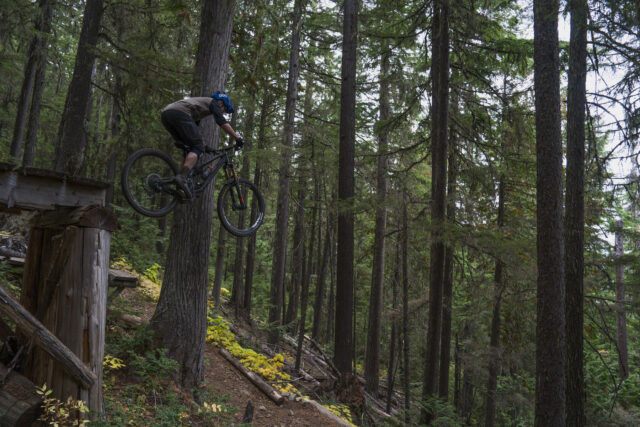 Noah Bodman reviews the North Shore Billet Idler Pulley for the Norco Range for BLISTER