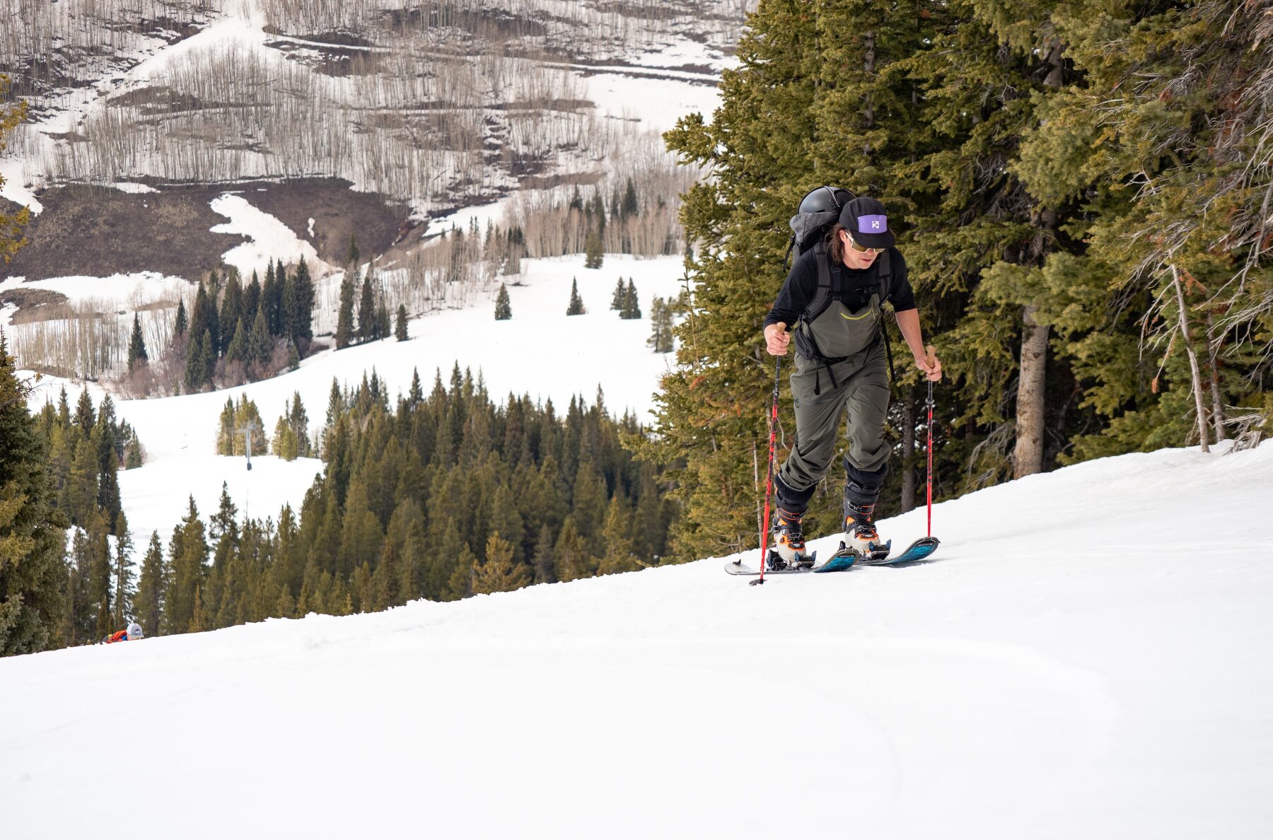 Luke Koppa reviews the Monashee Hat by Passage. Hat Co for BLISTER.