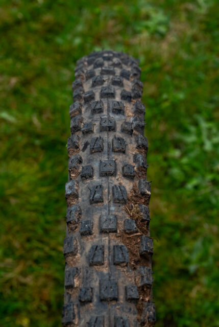 David Golay reviews the Delium Versatile and Rugged tires for BLISTER