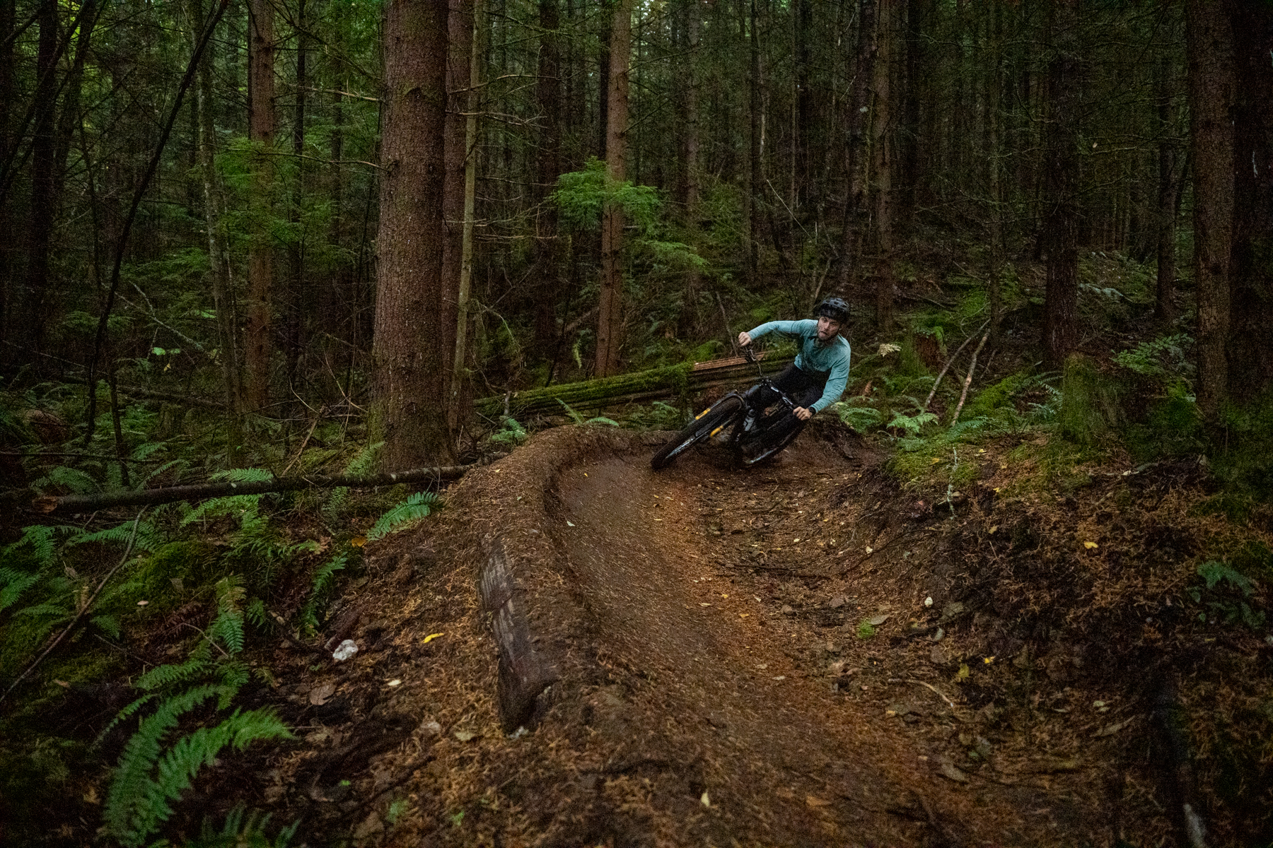 David Golay reviews the &Ouml;hlins RXF36 m.3 for Blister