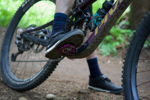 Zack Henderson and David Golay review the OneUp Clip Pedals for Blister