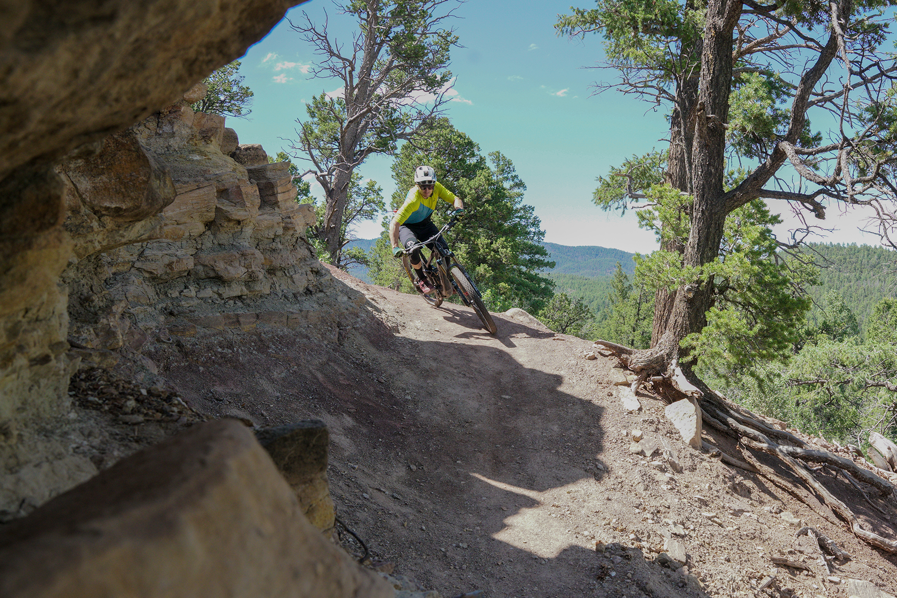Simon Stewart riding the Santa Cruz Bullit
