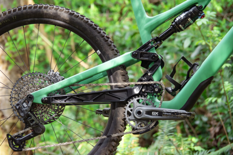 Cascade Components’ Stumpjumper High-Pivot Conversion (Ep.270)