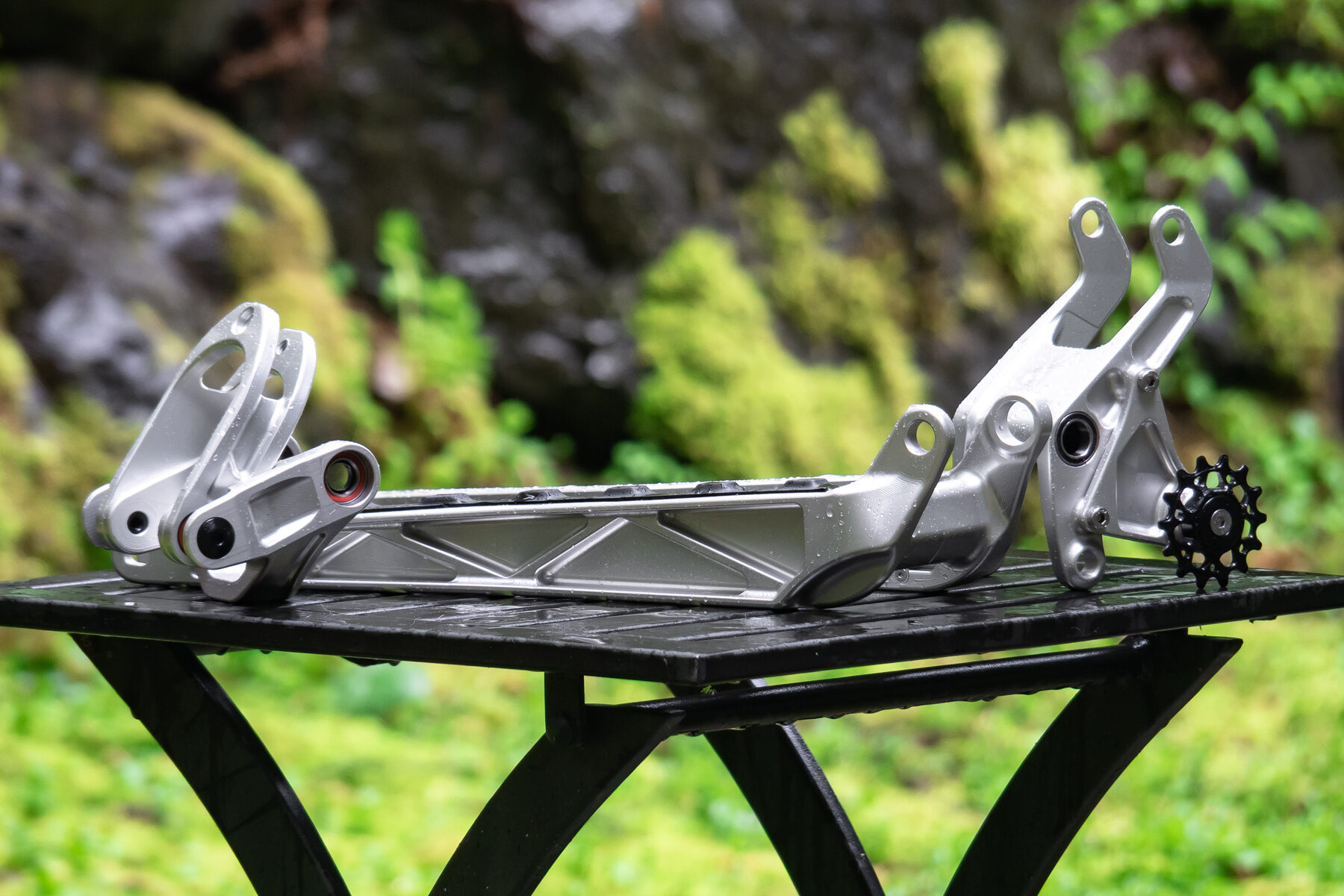 Cascade Components’ Stumpjumper High-Pivot Conversion (Ep.270)