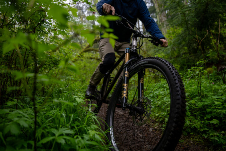 Reviewer Reports: Tons of Suspension, Long Travel Enduro Bikes, Trickstuff Brakes, & More (Ep.274)