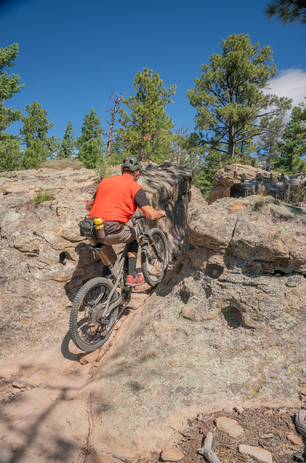 Simon Stewart riding the Shuttle SL/AM