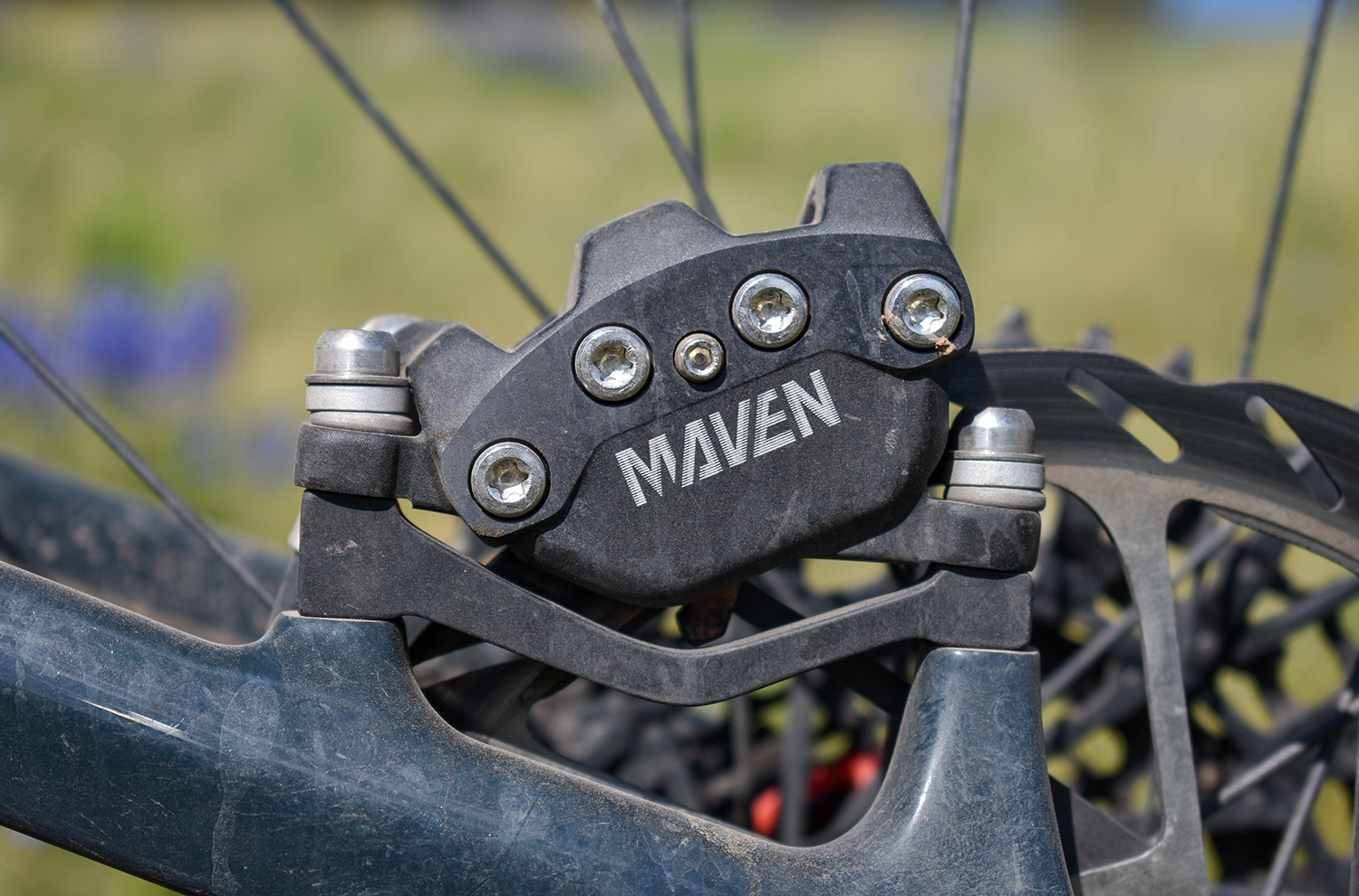 Yeti MTe — SRAM Maven Brake