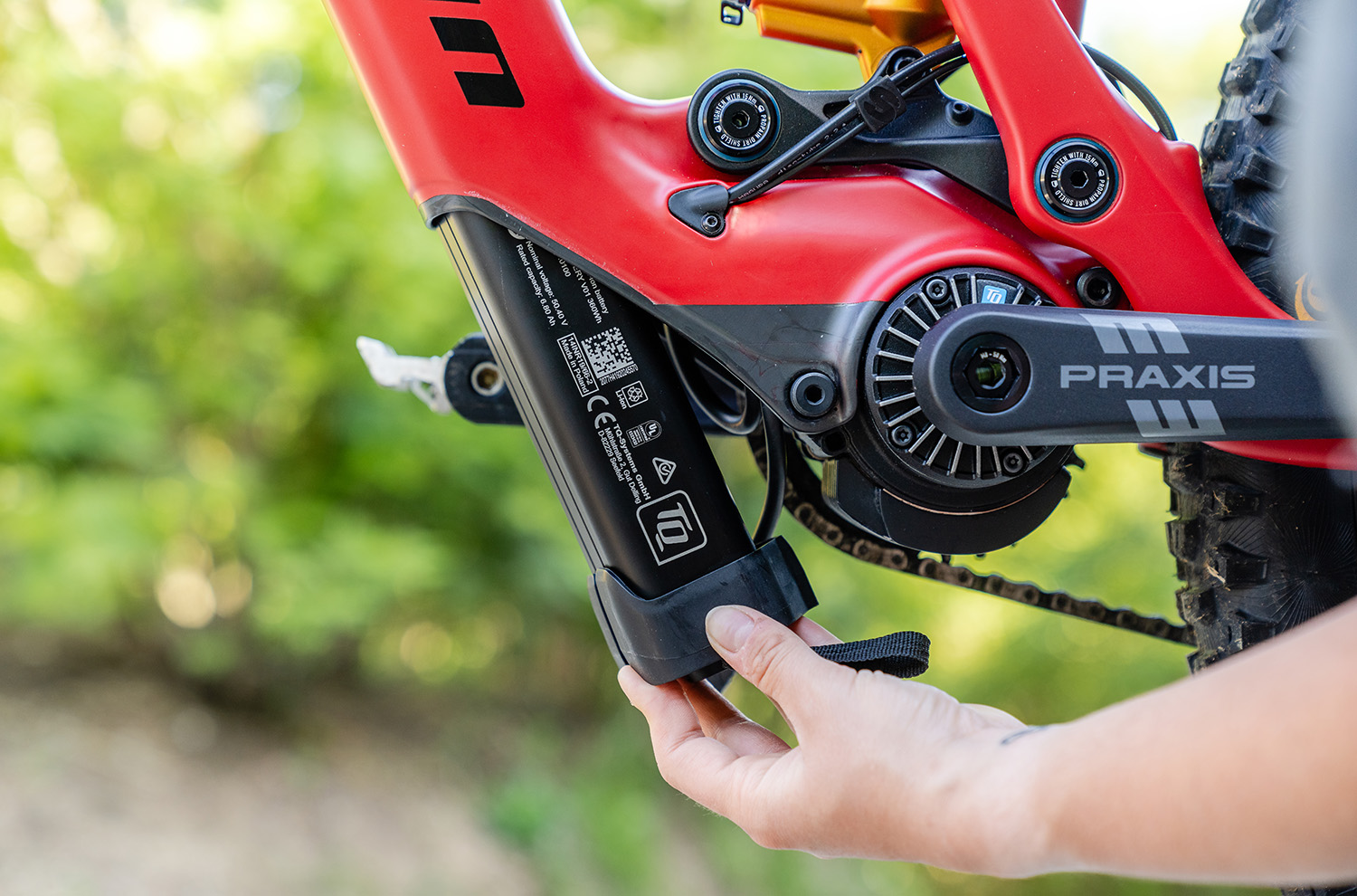 Propain Sresh SL — Battery Removal