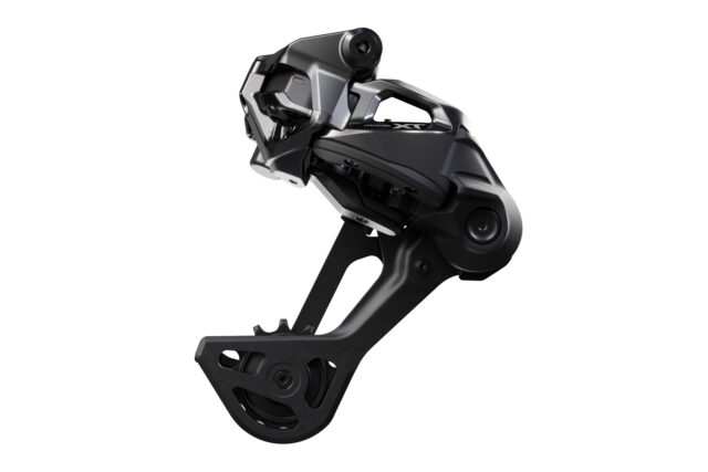 David Golay reviews the Shimano XT M8200 Drivetrain for Blister