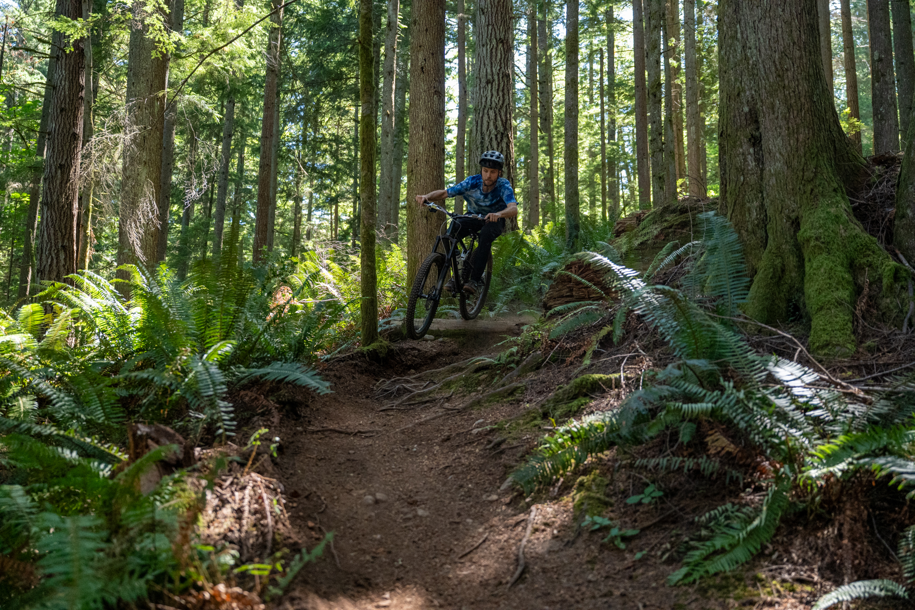 David Golay reviews the HEL Advocate brakes for Blister