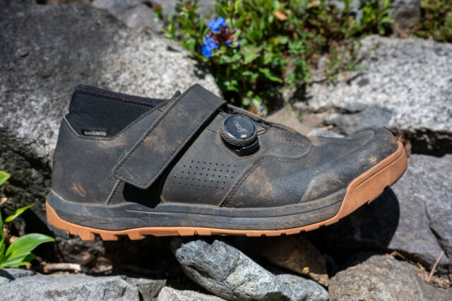 David Golay reviews the Shimano GE9HS shoes for Blister