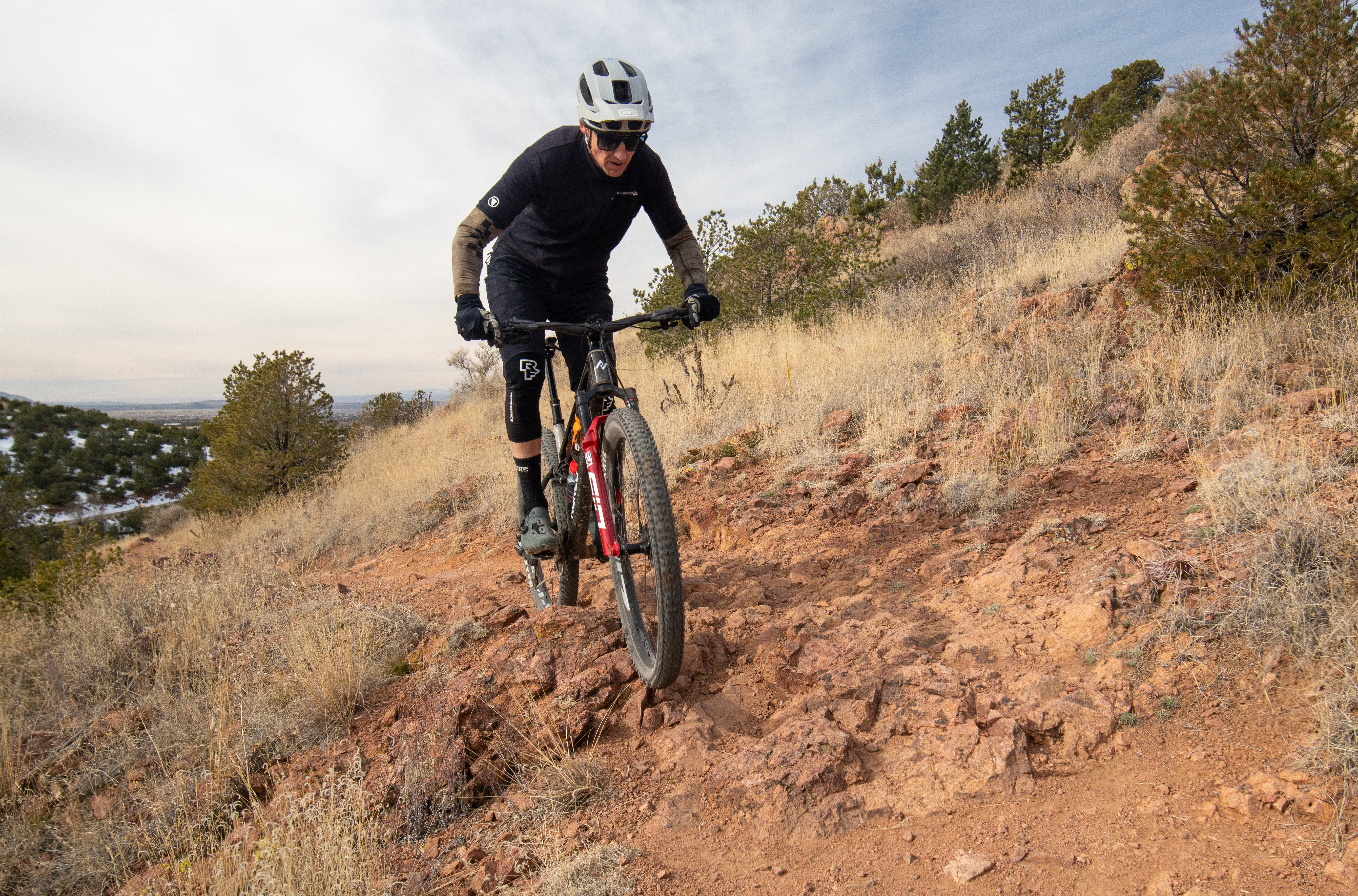 Simon Stewart reviews the Norco Revolver 120