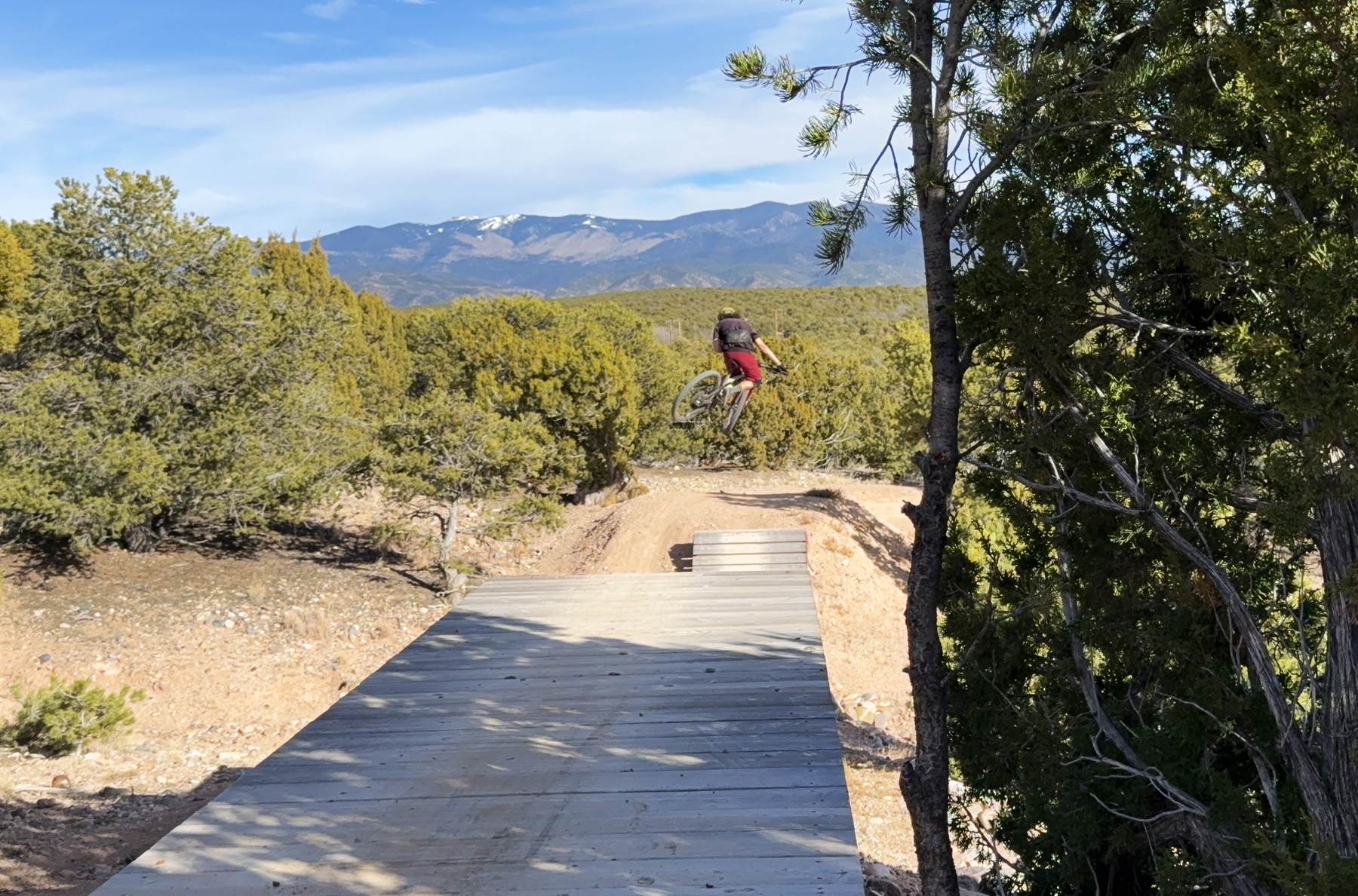 Simon Stewart reviews the Norco Revolver 120