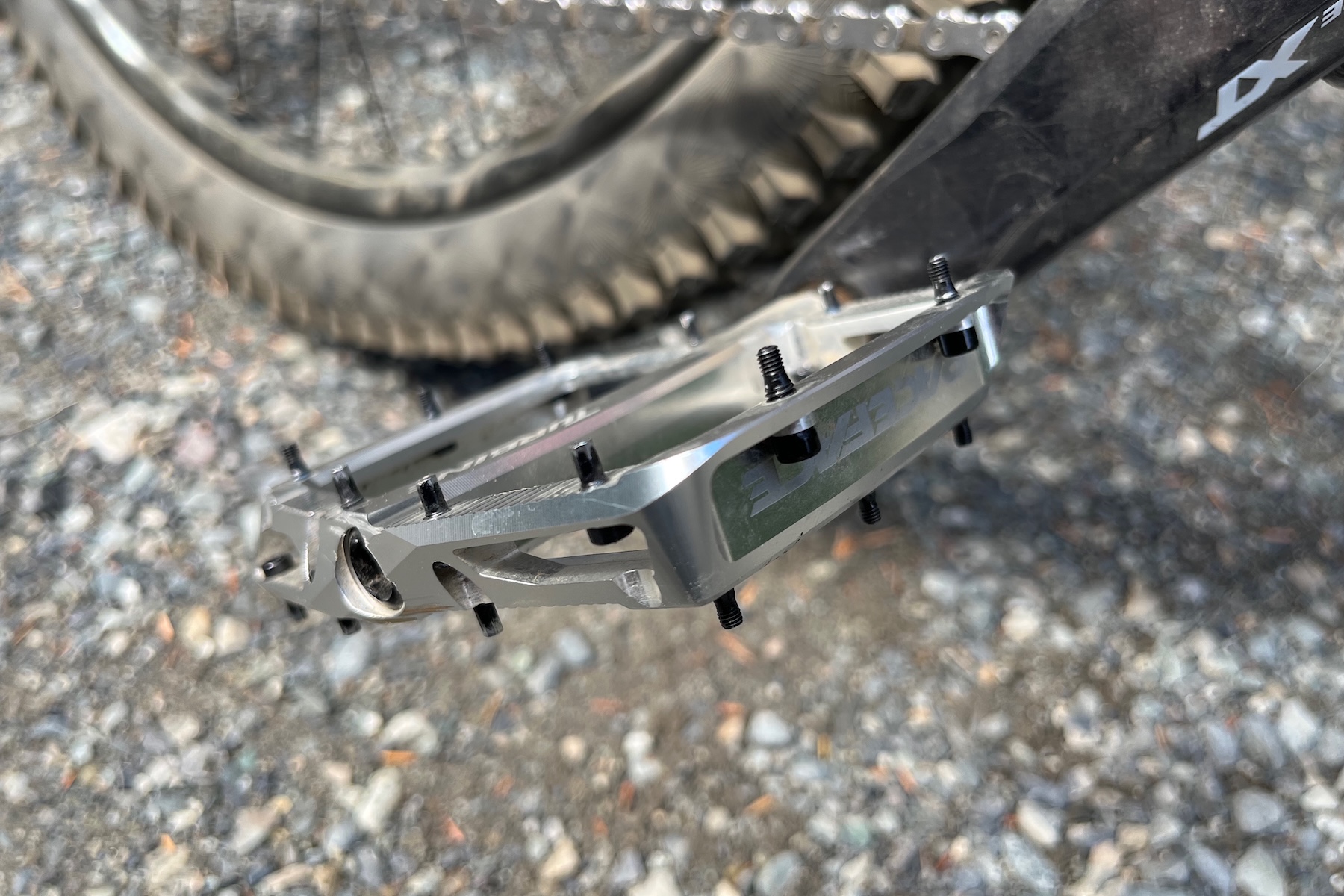 Zack Henderson reviews the Race Face Turbine Flat PedRace Face Turbine Flat Pedals for BLISTER
