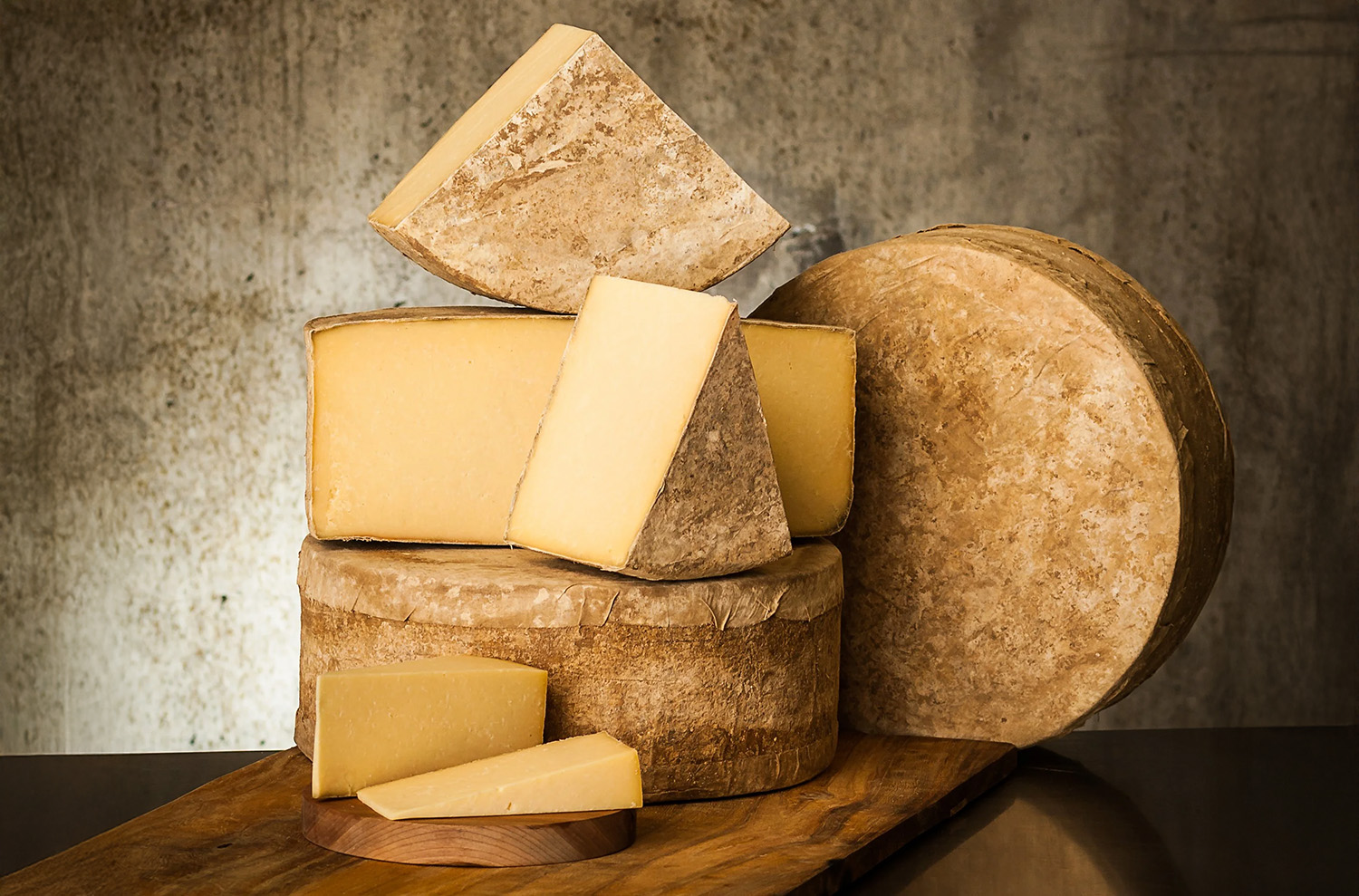 “Get Thee To A Cheese Monger!” Cheesemaking w/ Jasper Hill Farm’s Zoe Brickley (Ep.85)