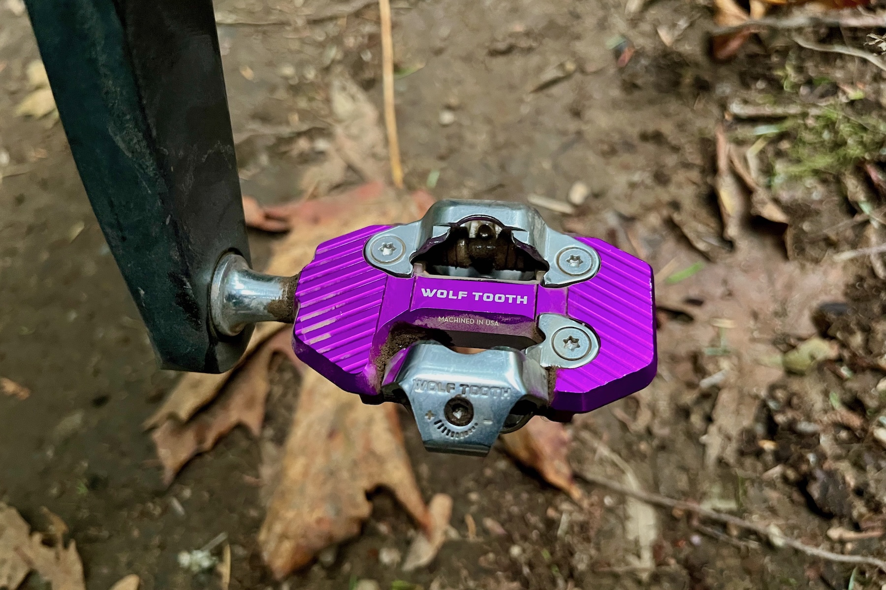 Wolf Tooth CTRL, ALT, and DEL Clip Pedals