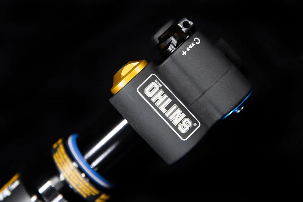 David Golay reviews the Ohlins TTX2 Air m.2 for Blister