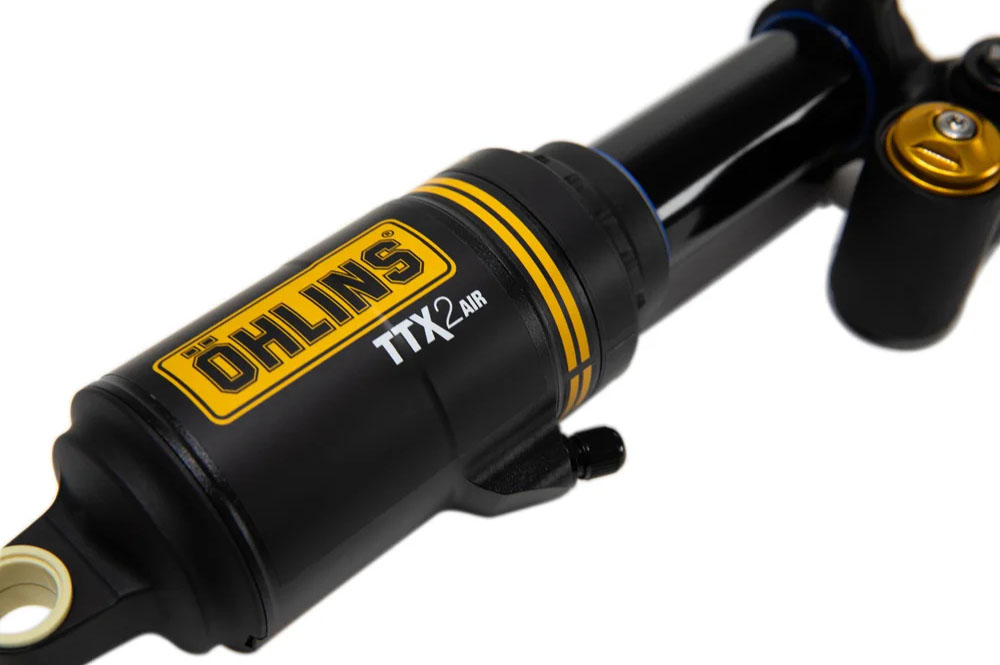 David Golay reviews the Ohlins TTX2 Air m.2 for Blister