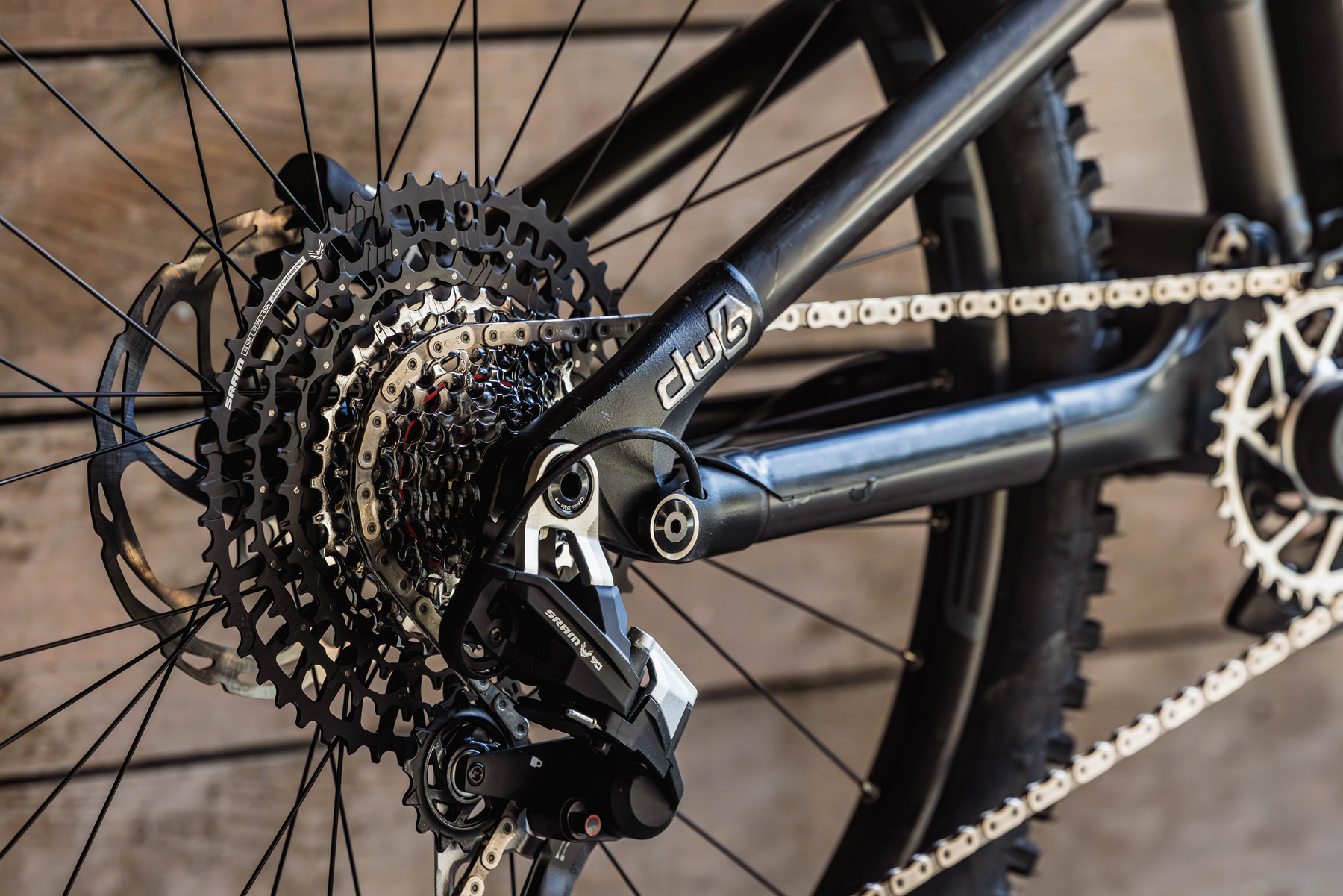 David Golay reviews the Atherton A.150.M for Blister