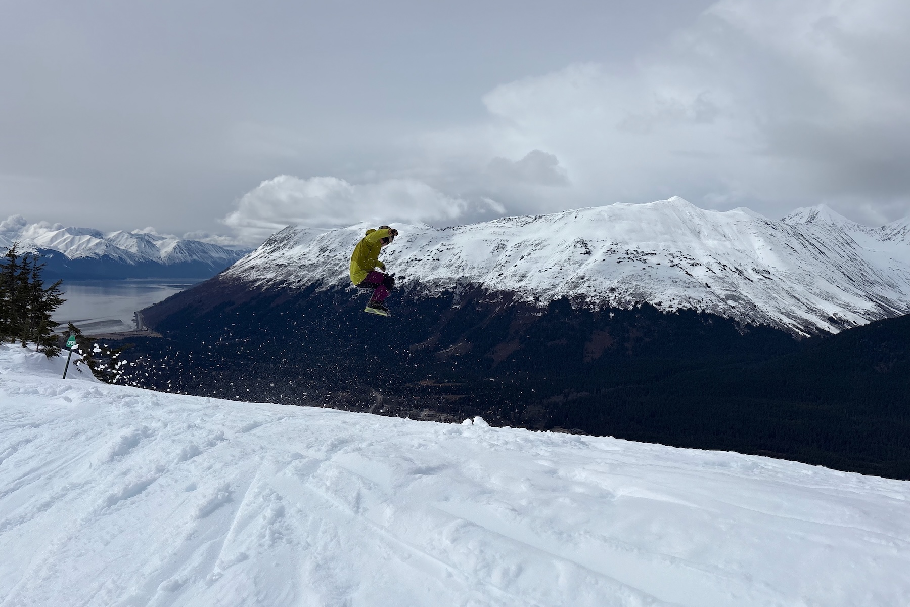 Andrew Forward reviews the Jones Howler for BLISTER