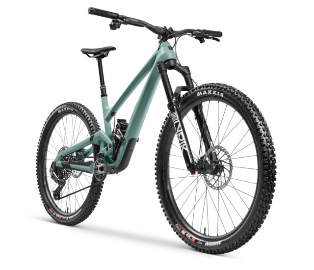 David Golay reviews the Evil Offering for Blister