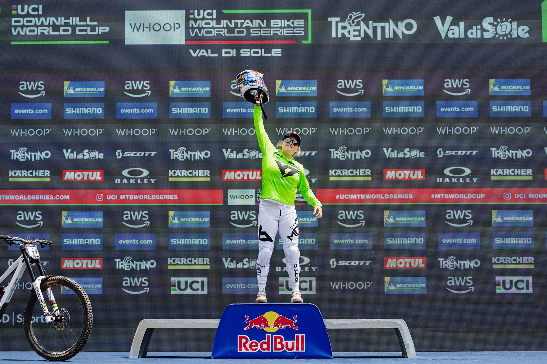 Vali H&ouml;ll on Her 2025 Season & the Dissolution of the YT Mob (Ep.306)