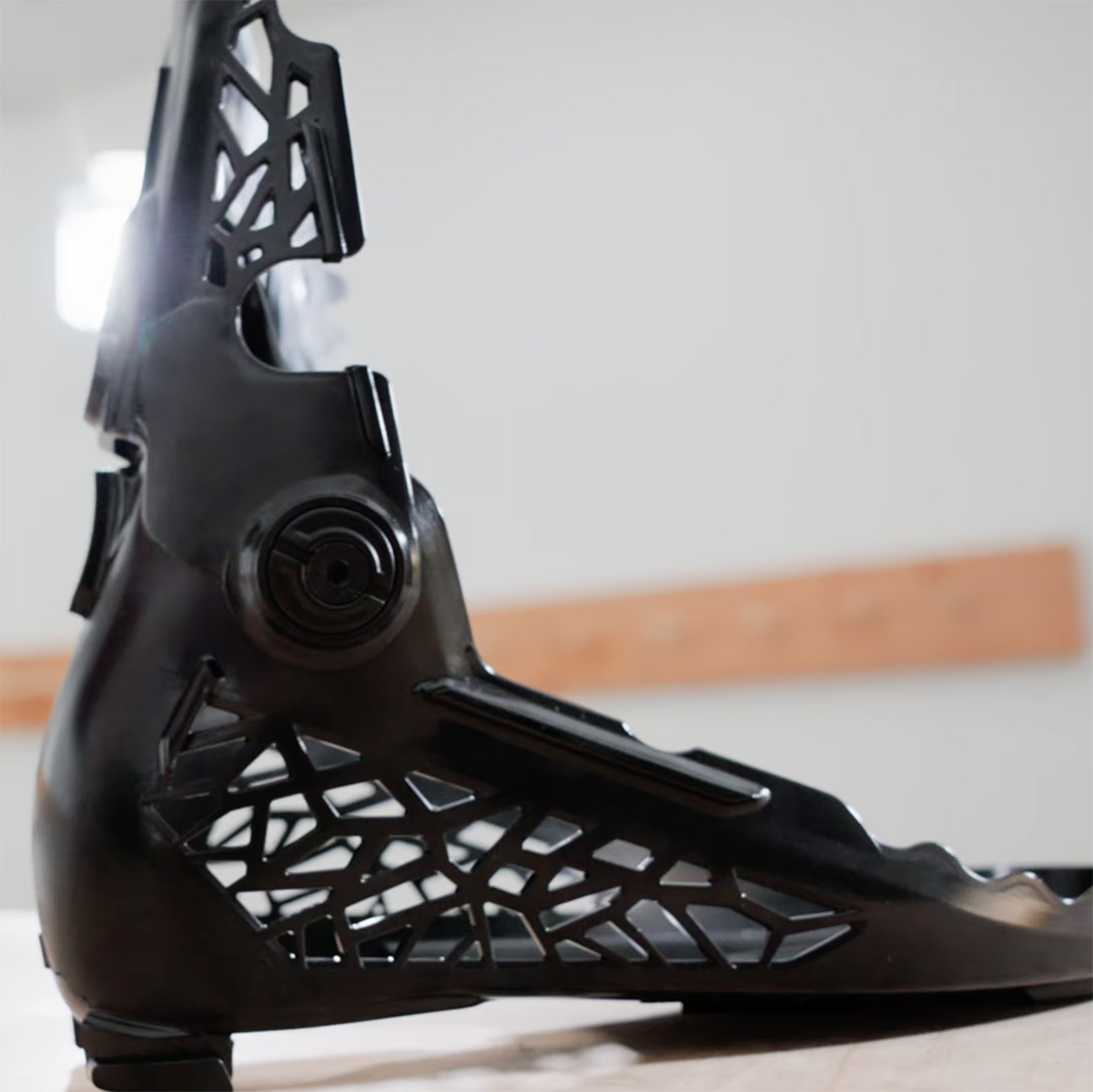 Blister reviews the Nordica Promachine 3 130 S.