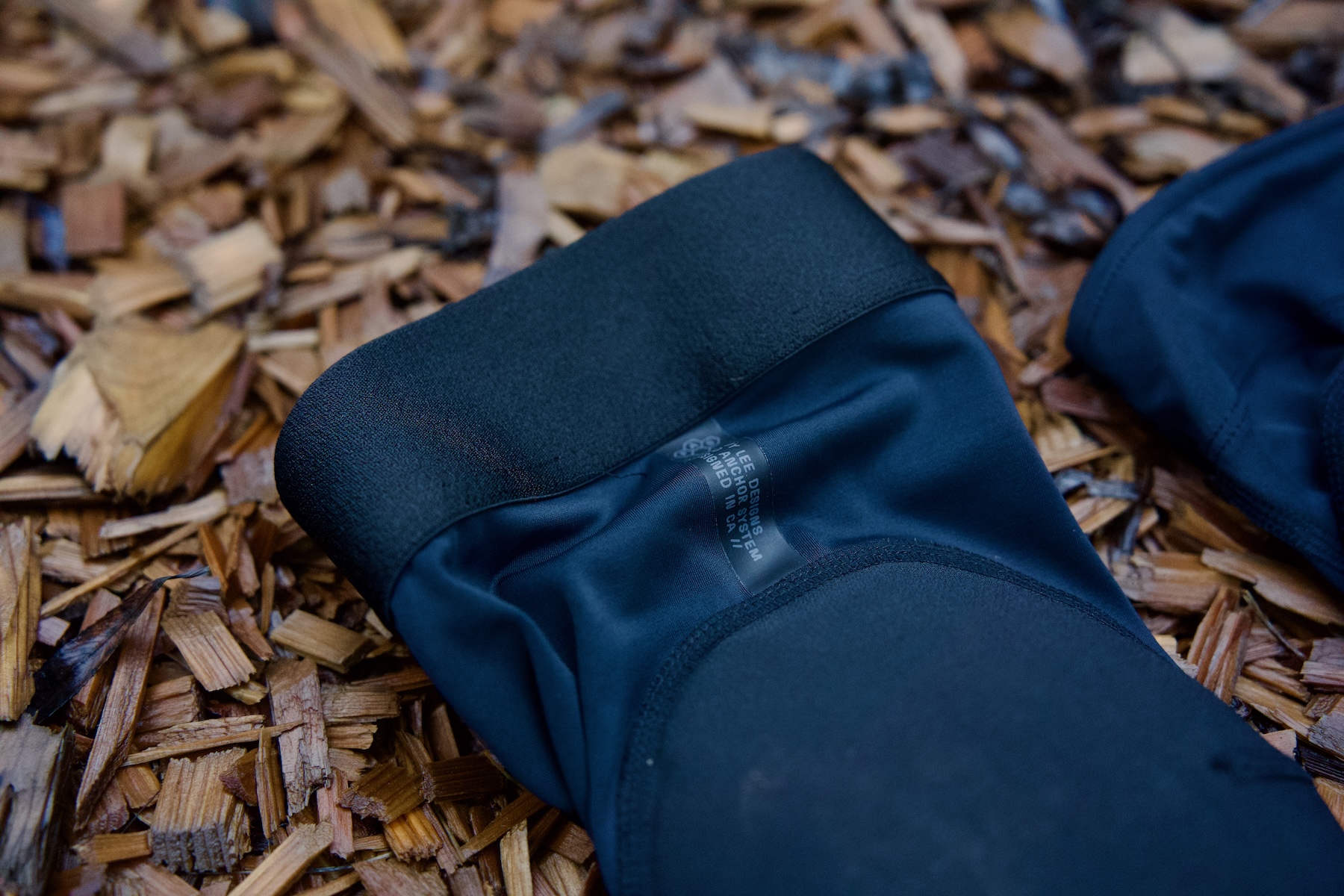 Zack Henderson reviews the TLD Stage Pro and Speed Pro Knee Pads for BLISTER