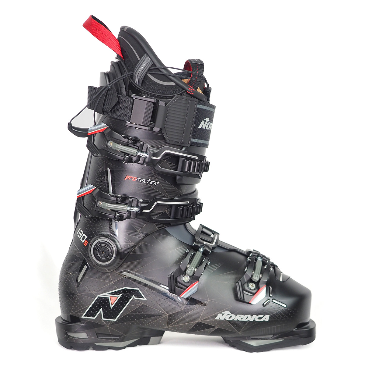 Blister reviews the Nordica Promachine 3 130 S.