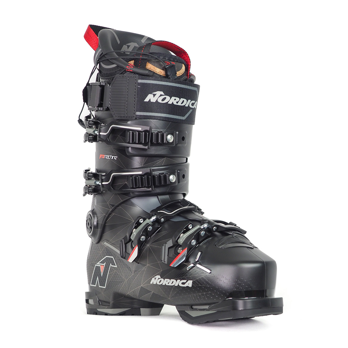 Blister reviews the Nordica Promachine 3 130 S.