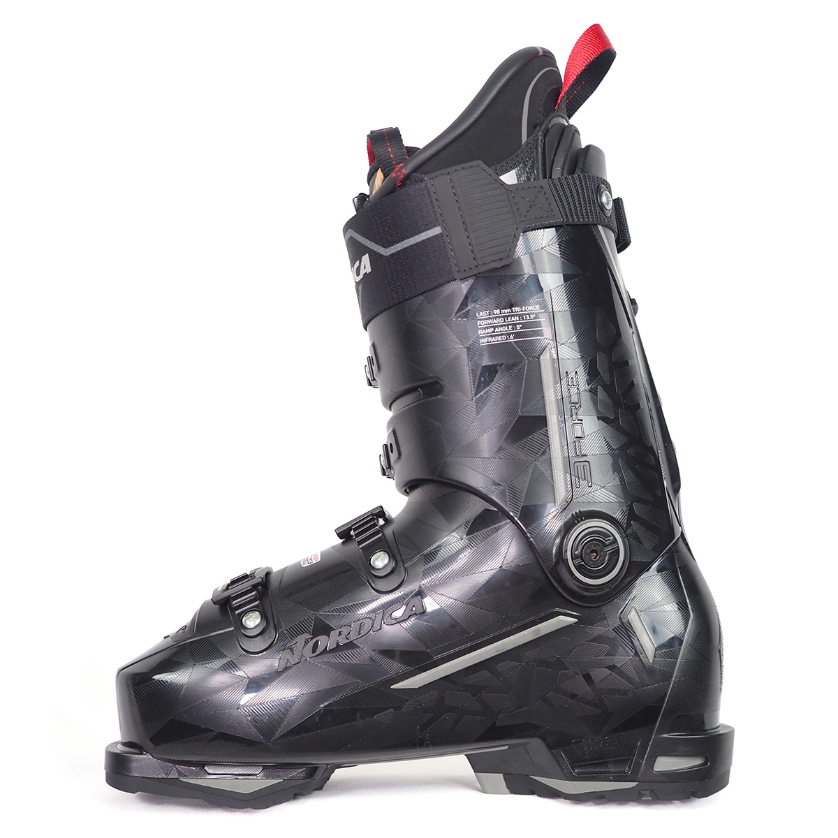 Blister reviews the Nordica Promachine 3 130 S.