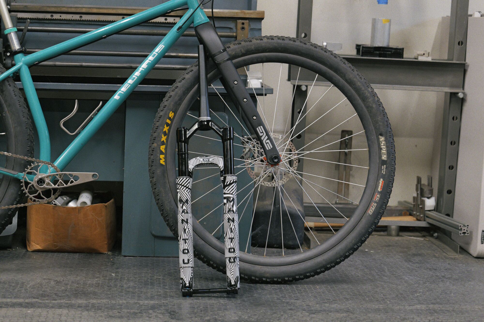 Manitou & Reynolds on 32&rsquo;&rsquo; Wheels (Ep.310)