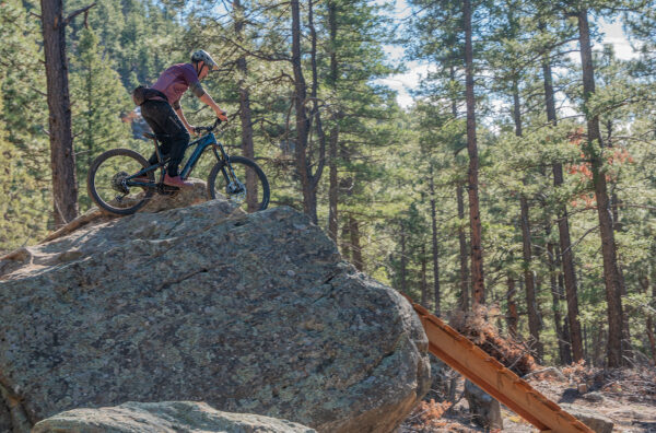 Simon Stewart reviews the Specialized Turbo Levo 4