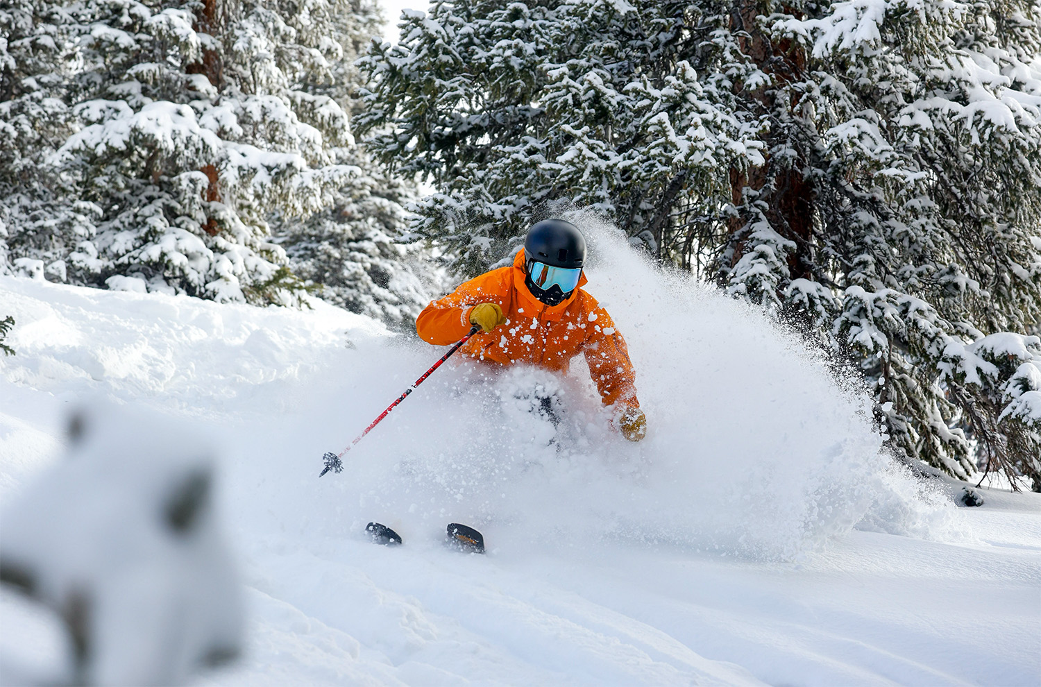 Ski / Snowboard Outerwear Roundup &mdash; Men&rsquo;s (2025-2026)