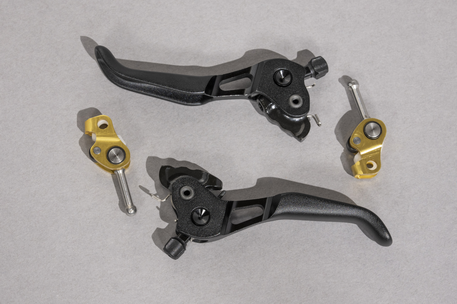 David Golay reviews the SRAM Maven B1 brakes for Blister