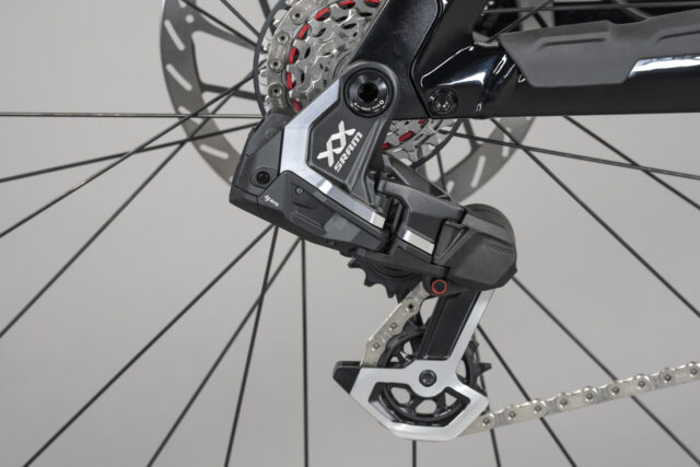 David Golay reviews the SRAM XX DH Transmission for Blister
