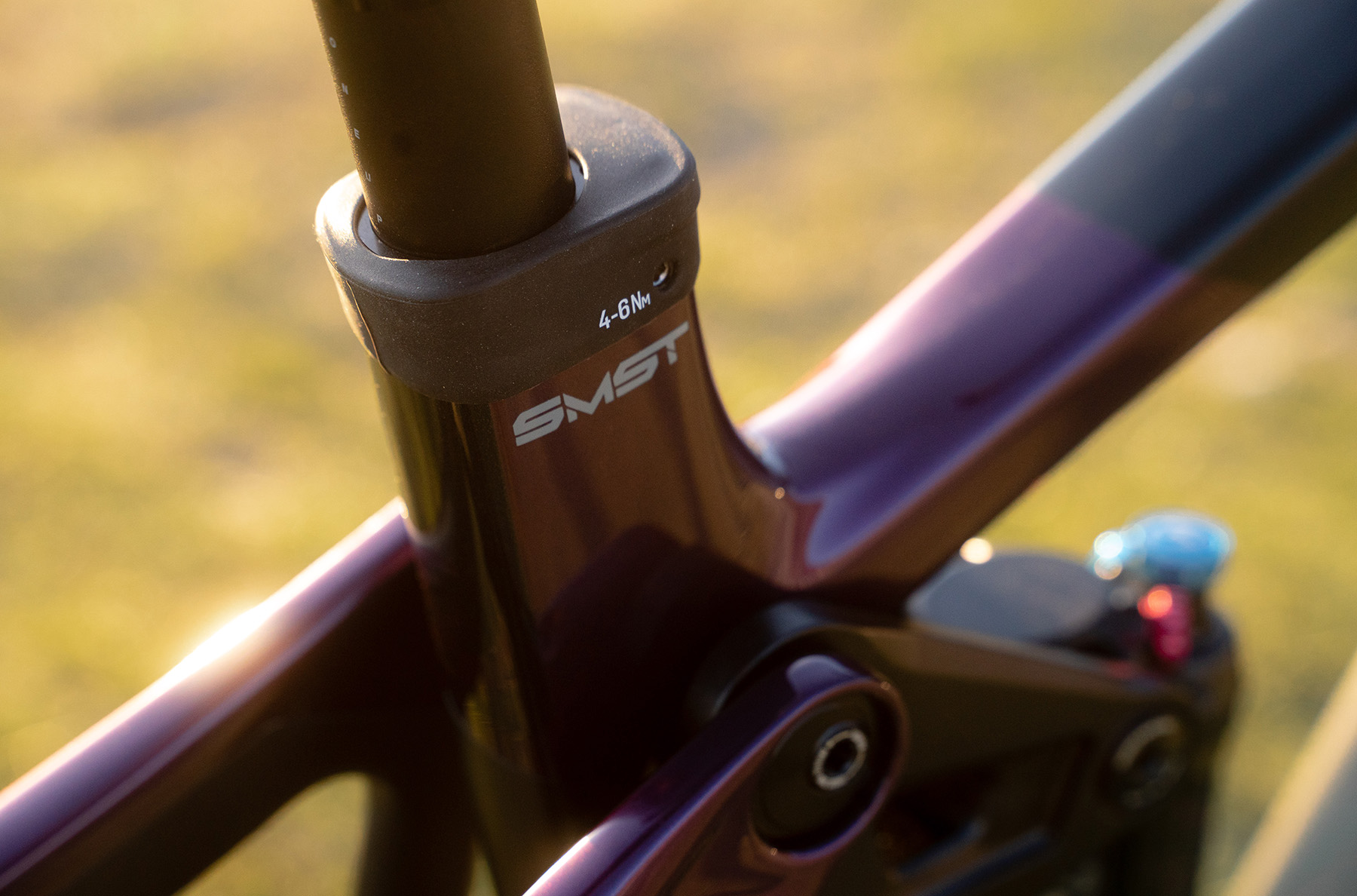 Simon Stewart reviews the Pivot Shuttle LT