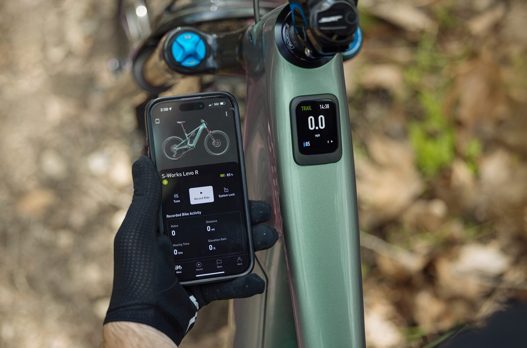 Simon Stewart reviews the Specialized Turbo Levo R